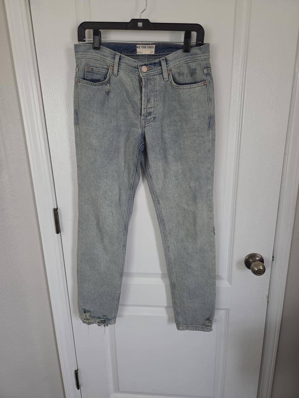 We The Free Light Blue Slim Straight Jeans